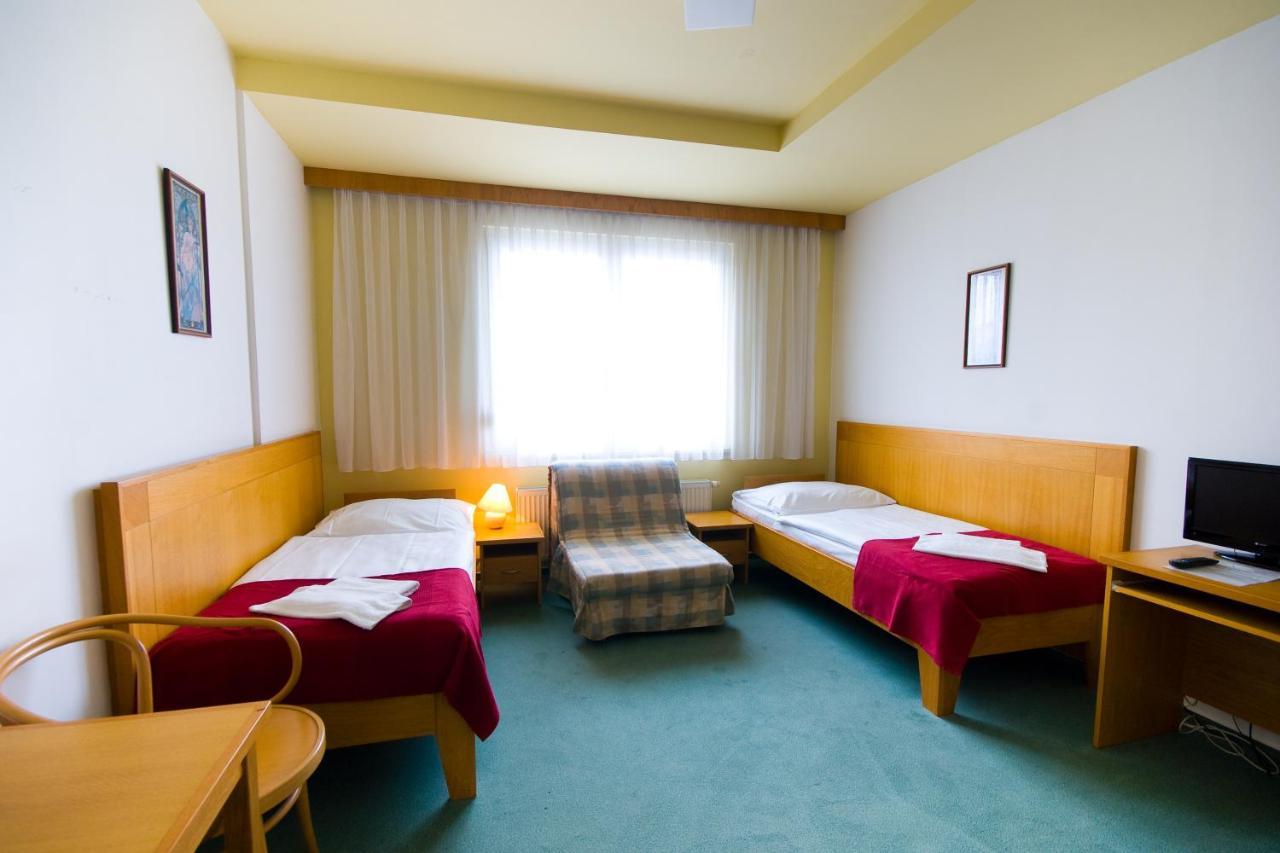 Chambre Triple Basique