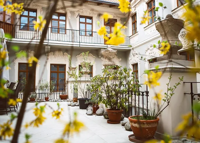 Luxe hotel: Hotel U Zlateho Jelena